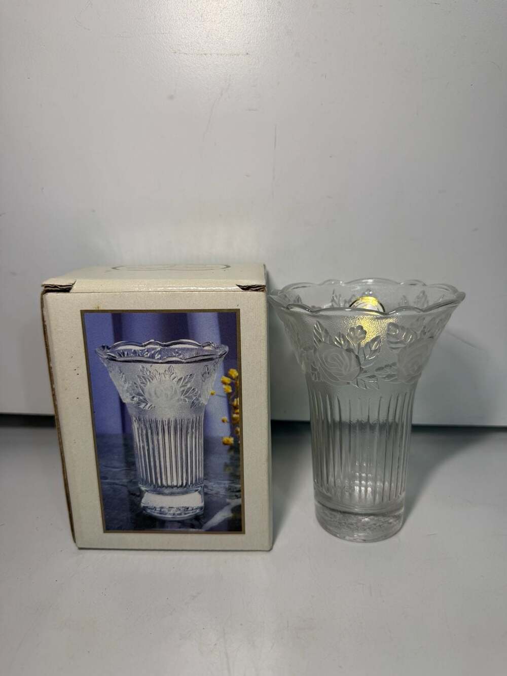 Vintage Frosted & Clear Floral Motif "Sara" Crystal 4.5" Rose Vase - Ribbed